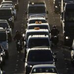 تراجع إنتاج السيارات البريطانية 15% في 2025