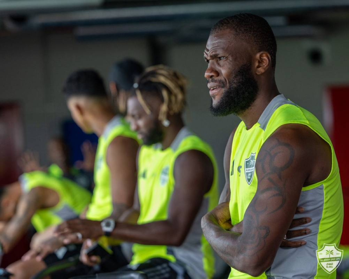 نصراوي يُعيد لاعب الأهلي « كيسيه » للدوري الإيطالي نصراوي يُعيد لاعب الأهلي « كيسيه » للدوري الإيطالي