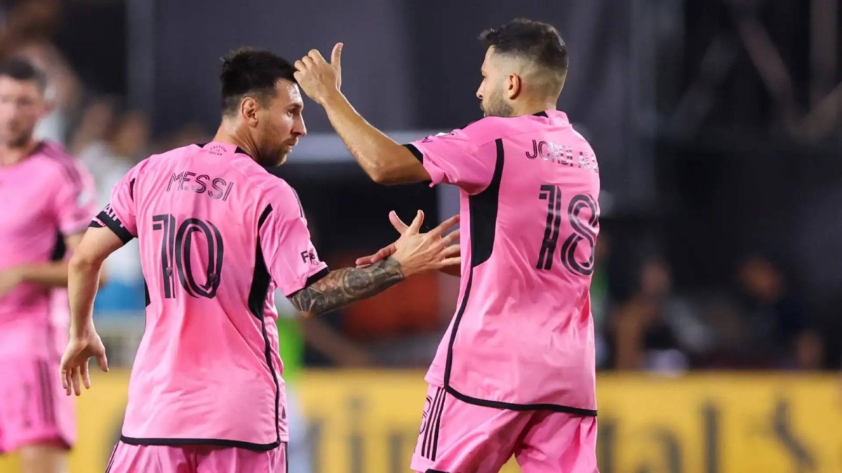 رسمياً.. رابطة الدوري الأمريكي تعلن إيقاف ميسي وألبا