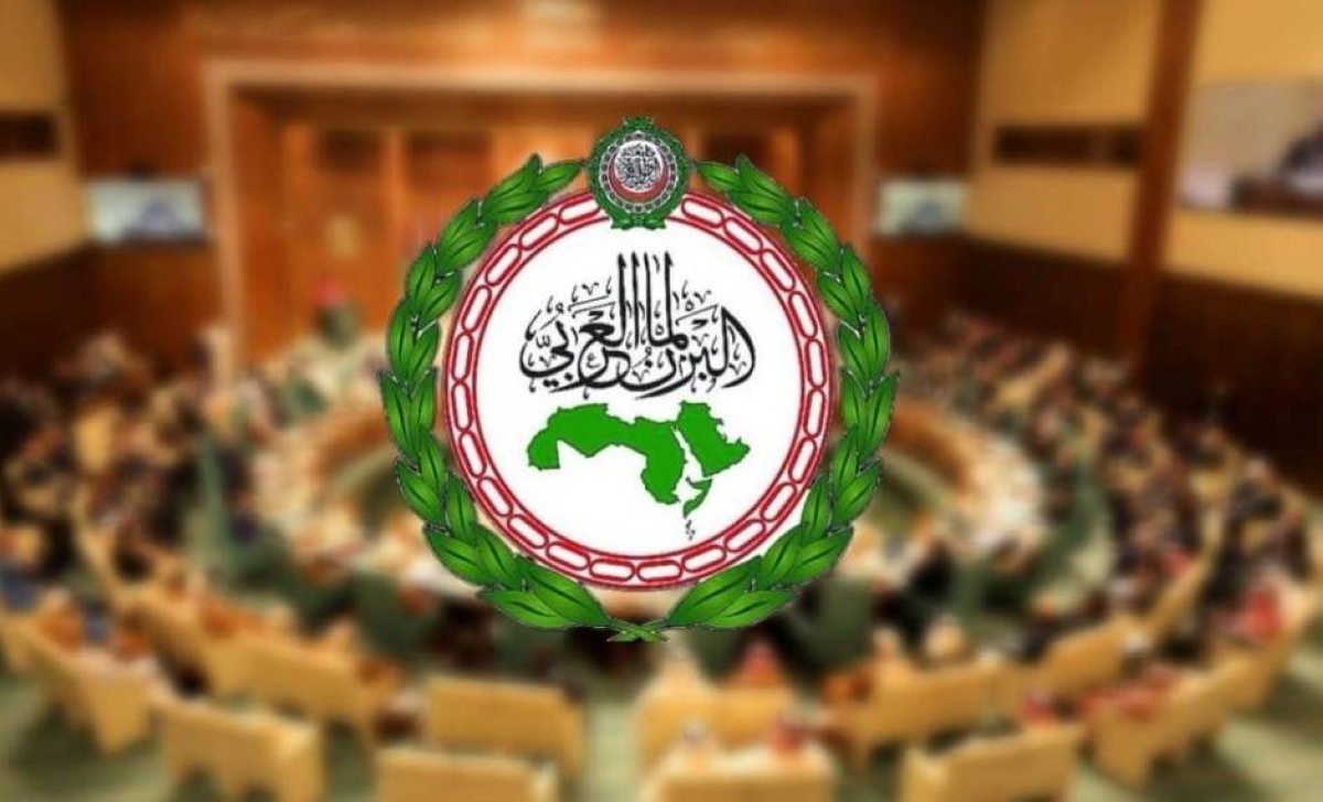 البرلمان العربي يرحب بإعلان الرئيس الفرنسي عزم بلاده الاعتراف رسميا بدولة فلسطين البرلمان العربي يرحب بإعلان الرئيس الفرنسي عزم بلاده الاعتراف رسميا بدولة فلسطين