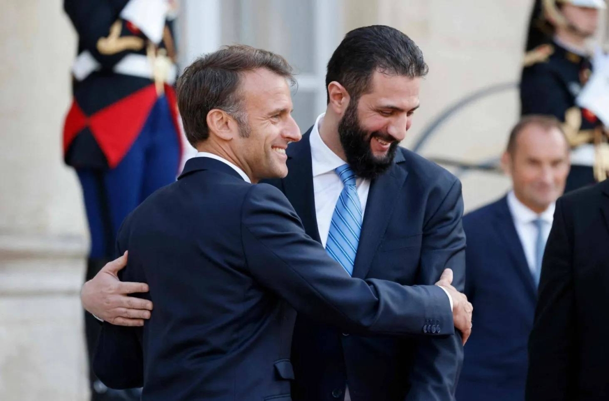 ماكرون يشدد على تجنب تكرار العنف في سورية ماكرون يشدد على تجنب تكرار العنف في سورية