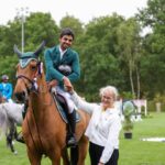 السعودي خالد المبطي يقفز حواجز أوروبا ويُتوج ثالثاً في الجائزة الكبرى