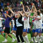 سيدات إنجلترا.. كيف تفوّقن على الرجال ورددن الاعتبار؟