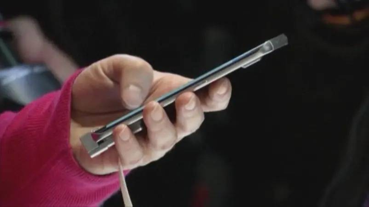 إيقاف الخدمة عن 60 ألف هاتف محمول في مصر.. لهذا السبب إيقاف الخدمة عن 60 ألف هاتف محمول في مصر.. لهذا السبب