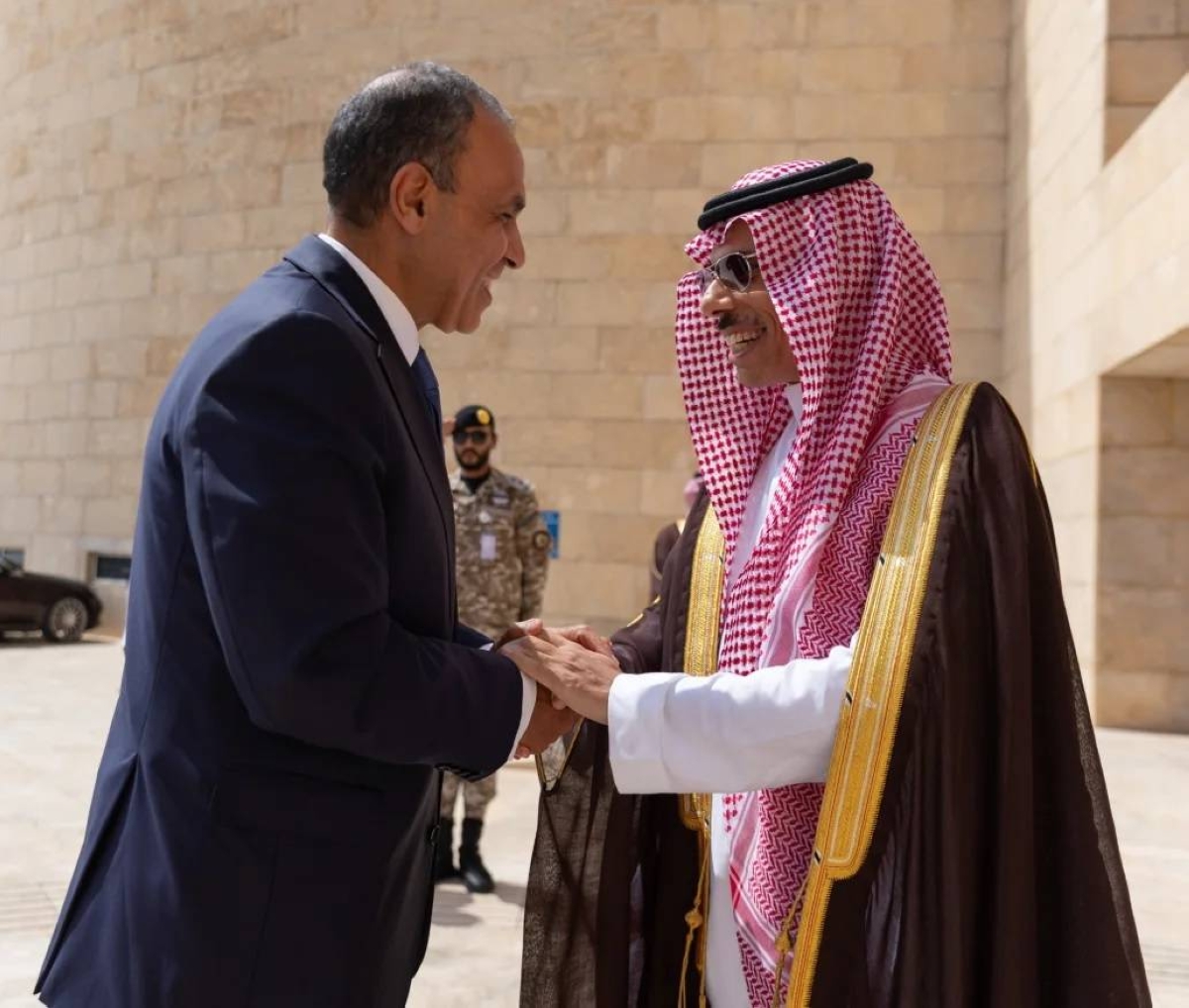 وزير خارجية مصر: إسرائيل لن تنعم بالأمن إلا بحل الدولتين وزير خارجية مصر: إسرائيل لن تنعم بالأمن إلا بحل الدولتين