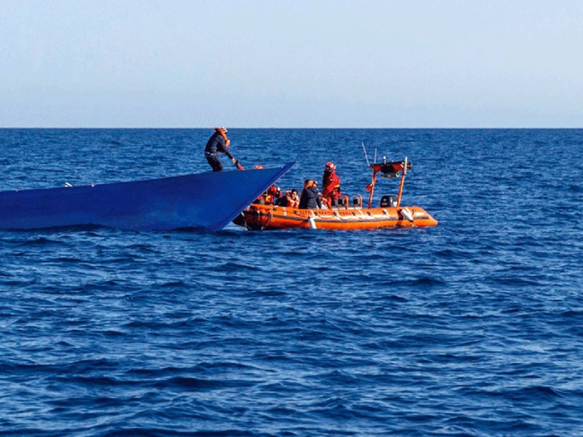 غرق 18 مهاجراً غير شرعي قبالة سواحل مدينة طبرق الليبية غرق 18 مهاجراً غير شرعي قبالة سواحل مدينة طبرق الليبية