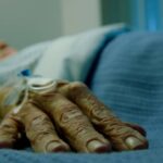 لماذا حظرت قرية إسبانية الموت؟