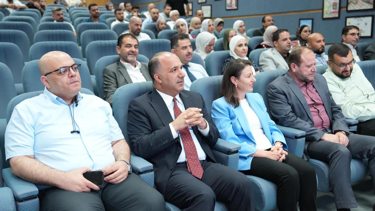 شركة توزيع الكهرباء تستضيف ورشة عمل متخصصة حول العدادات الذكية شركة توزيع الكهرباء تستضيف ورشة عمل متخصصة حول العدادات الذكية