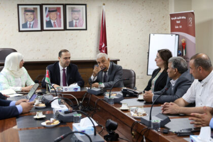 المومني: وزارة الاتصال الحكومي تعكف على وضع خطة مكثفة لتطوير أداء الناطقين الإعلاميين