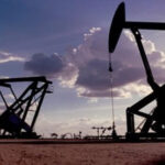 ارتفاع أسعار النفط بفضل توقعات استمرار الطلب ونمو الاقتصاد العالمي