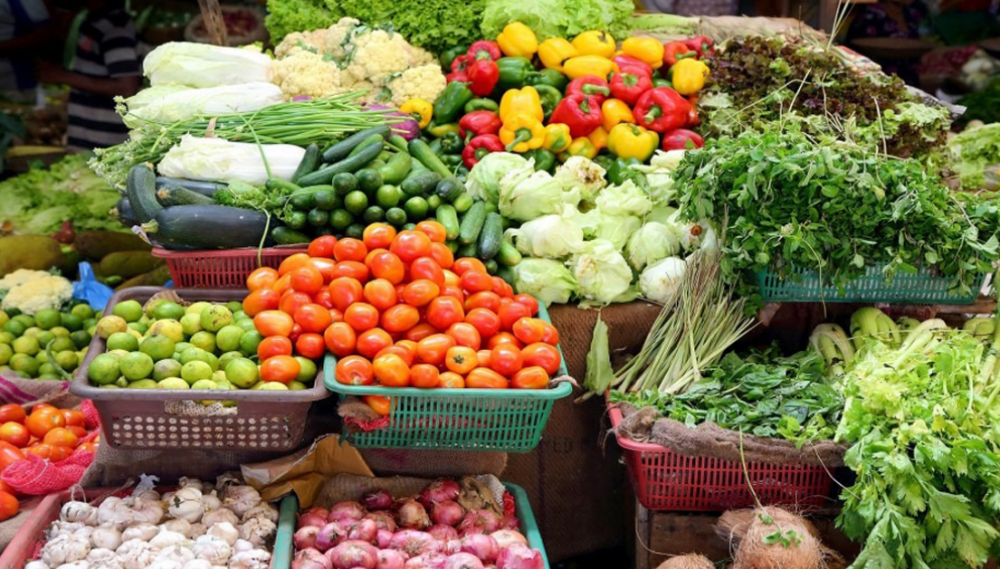 3009 أطنان من الخضار والفواكه ترد للسوق المركزي اليوم 3009 أطنان من الخضار والفواكه ترد للسوق المركزي اليوم