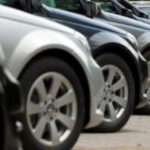 انخفاض ملحوظ في أسعار المركبات محلياً بعد تخفيض الضرائب والرسوم الجمركية