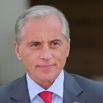 رئيس الوزراء في إجازة خاصَّة لمدَّة أربعة أيَّام وأبو السعود يتولَّى مهامه بالوكالة