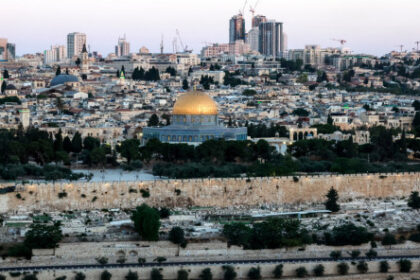 الأردن يرحب بقرار “اليونسكو” المتعلق بالبلدة القديمة للقدس وأسوارها