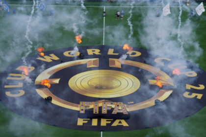 سان جيرمان يواجه تشيلسي في نهائي كأس العالم للأندية الأحد