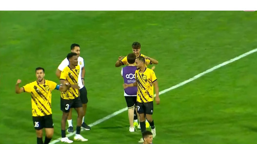 الحسين إربد بطلا لكأس السوبر على حساب الوحدات الحسين إربد بطلا لكأس السوبر على حساب الوحدات