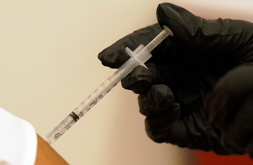 “علاج فعال 100%”.. وكالة الأدوية الأوروبية توافق على حقن للوقاية من فيروس “الإيدز”