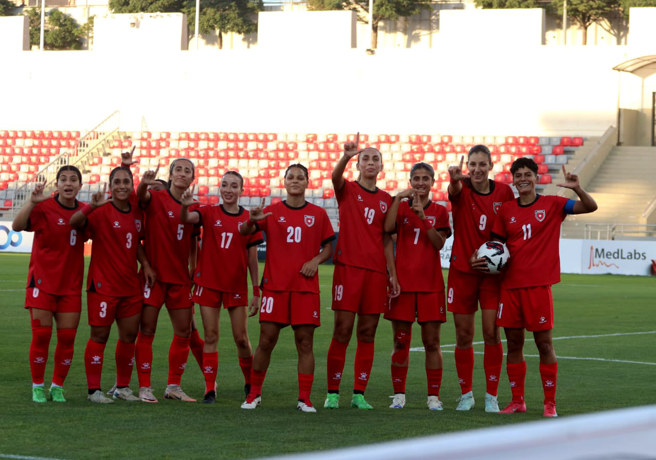 منتخب السيدات لكرة القدم يفوز على نظيره السنغافوري بكأس أسيا منتخب السيدات لكرة القدم يفوز على نظيره السنغافوري بكأس أسيا