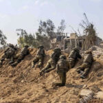 مقتل 3 جنود إسرائيليين وإصابة آخر في جباليا شمالي قطاع غزة​ 