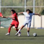 فريق عمان (FC) يتصدر دوري الناشئات لكرة القدم