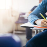 التربية: غرفتا عمليات لمتابعة إجراءات سير امتحانات الثانوية العامة