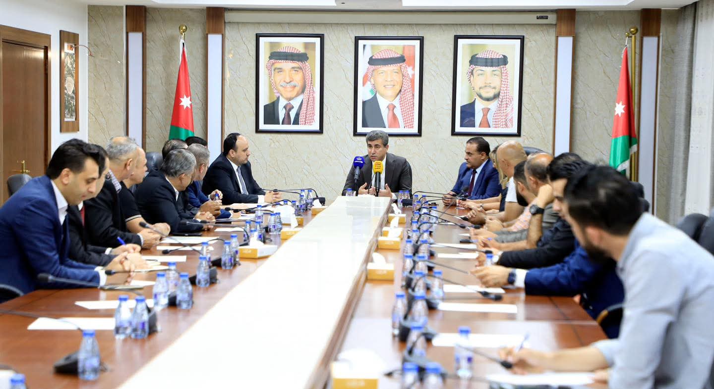 “الشباب النيابية” تبحث تحديات الأندية الرياضية في جرش