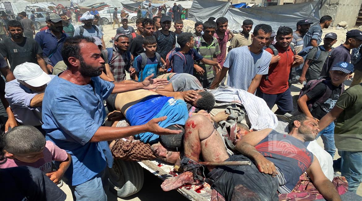 132 شهيدًا في قطاع غزة منذ فجر اليوم بينهم 94 في “مصائد الموت” غرب القطاع 132 شهيدًا في قطاع غزة منذ فجر اليوم بينهم 94 في “مصائد الموت” غرب القطاع