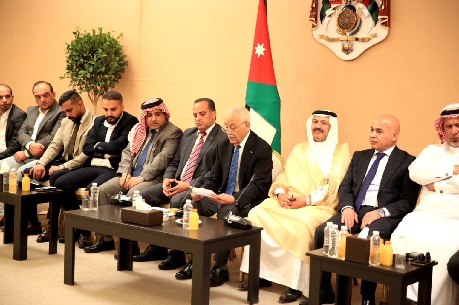 العيسوي: الأردن لا تغيره العواصف والهاشميون جعلوا من الوطن رسالة وراية العيسوي: الأردن لا تغيره العواصف والهاشميون جعلوا من الوطن رسالة وراية