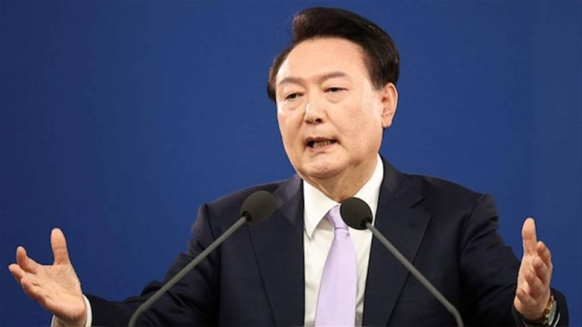 القضاء الكوري الجنوبي يجبر الرئيس المعزول على المثول أمام الادعاء القضاء الكوري الجنوبي يجبر الرئيس المعزول على المثول أمام الادعاء