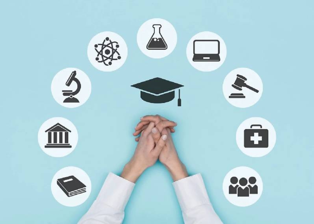 5 مؤشرات تحدد مسارك الجامعي 5 مؤشرات تحدد مسارك الجامعي