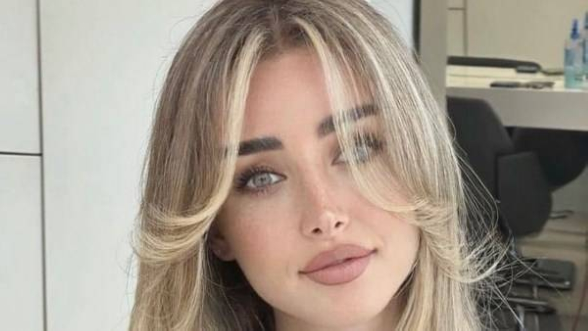 هنا الزاهد: كنت سأموت غرقاً في «الشاطر»..«ربطوني بالحديد تحت الماء» هنا الزاهد: كنت سأموت غرقاً في «الشاطر»..«ربطوني بالحديد تحت الماء»