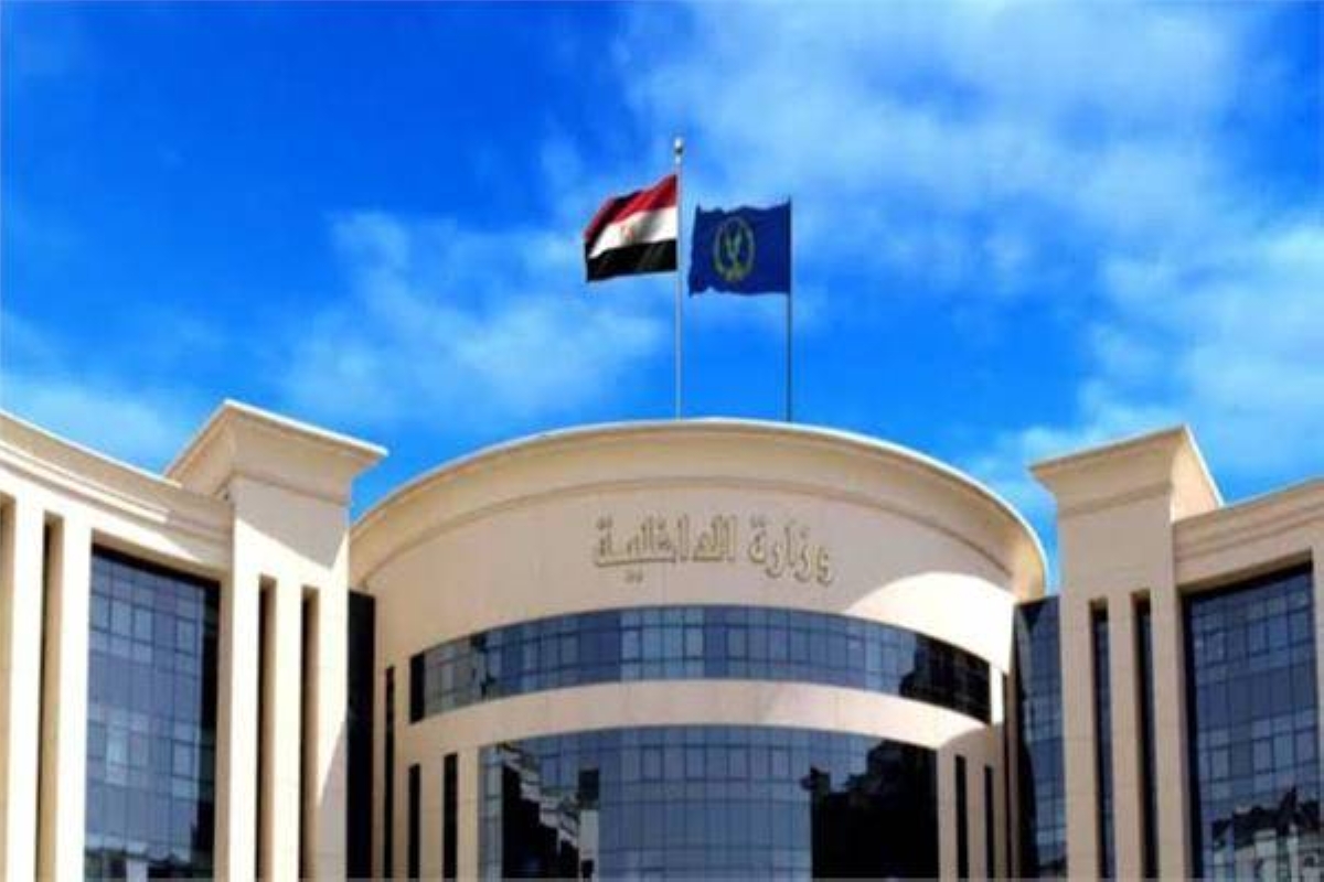 مصر تلاحق مشاهير «TikTok» بتهم خدش الحياء.. والبرلمان يلوّح بالحظر