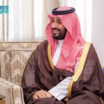 ولي العهد يستقبل رئيس مجلس الوزراء الكويتي