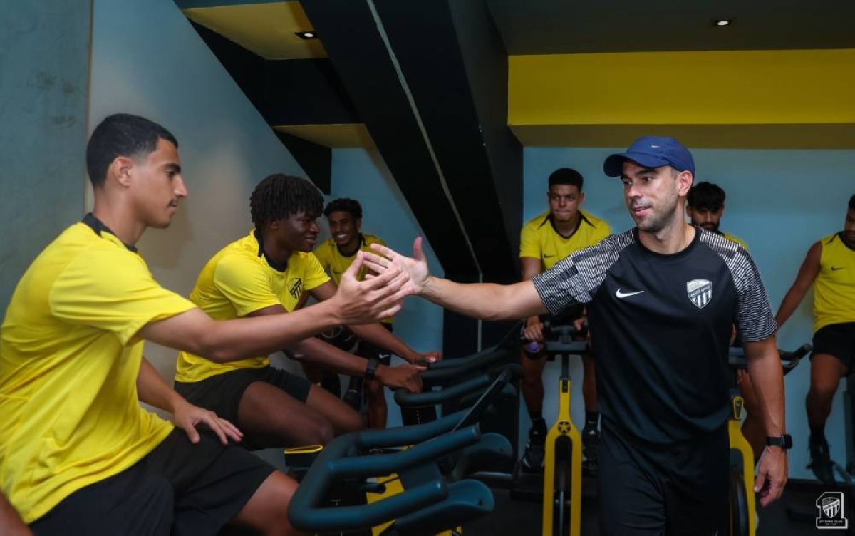 الاتحاد يتخلص من 6 لاعبين ويبحث عن البديل الاتحاد يتخلص من 6 لاعبين ويبحث عن البديل