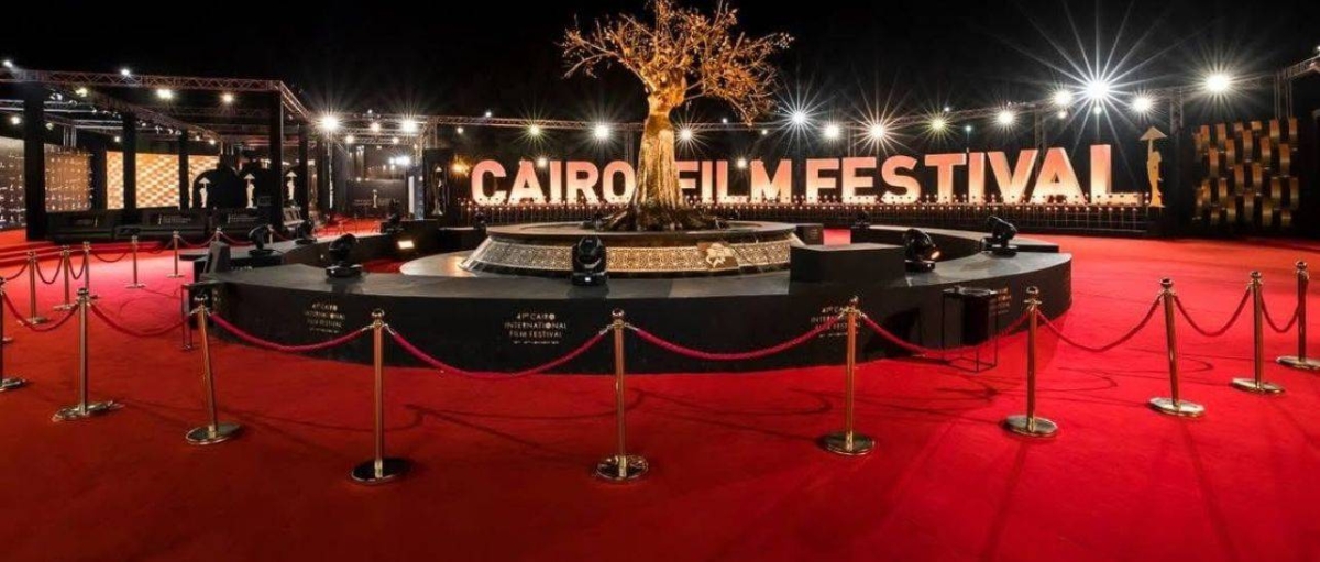 مهرجان القاهرة السينمائي الدولي يطلق النسخة الأولى من قسم CAIRO’S XR للوسائط الجديدة مهرجان القاهرة السينمائي الدولي يطلق النسخة الأولى من قسم CAIRO’S XR للوسائط الجديدة