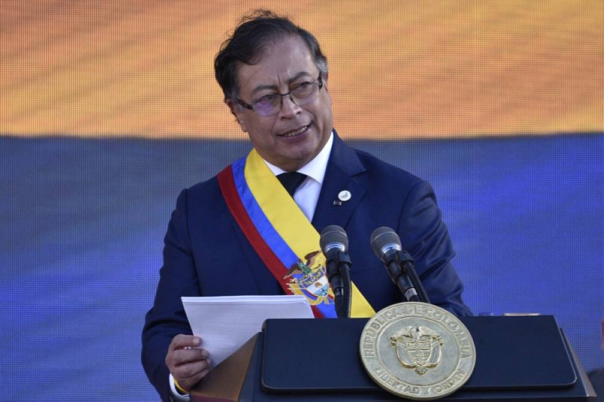 الرئيس الكولومبي: طلبت تقديم مشروع قانون يحظر تجنيد المرتزقة الرئيس الكولومبي: طلبت تقديم مشروع قانون يحظر تجنيد المرتزقة