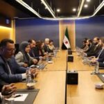 مسؤول سوري: الحكومة لن تشارك في اجتماعات مع «قسد» في باريس