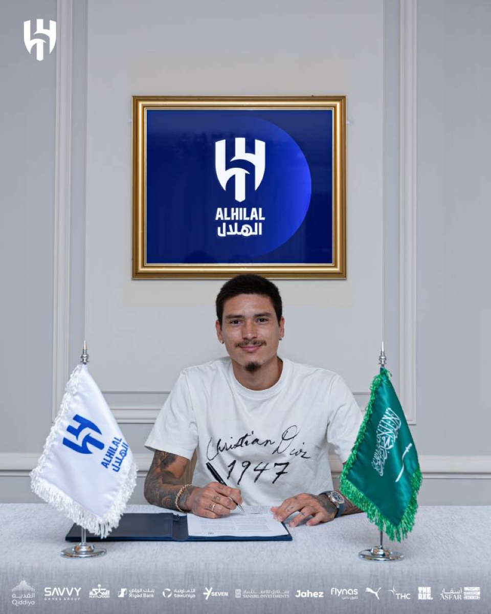 الهلال يتعاقد مع نونيز.. ويخوض ثاني الوديات اليوم