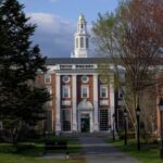 هارفارد تواجه خطر فقدان 5,800 براءة اختراع بسبب «باي-دول»