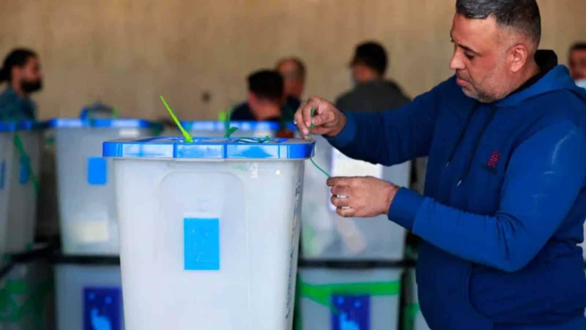 مفوضية الانتخابات العراقية تطيح بـ66 مرشحاً مفوضية الانتخابات العراقية تطيح بـ66 مرشحاً