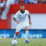 البيشي مهاجم النصر السابق: «النصر غير مكتمل»