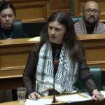 الاعتراف بدولة فلسطين يشعل البرلمان النيوزيلندي.. طرد نائبة بسبب موقفها الداعم