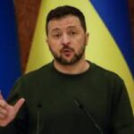 زيلينسكي: لن نقبل أي اقتراح للانسحاب من دونباس