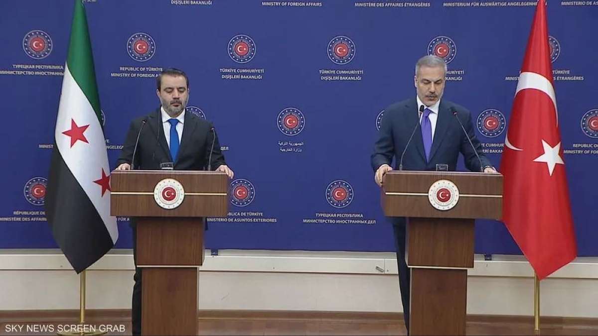 وزير الخارجية السوري: إسرائيل وراء «الفتنة الطائفية» في السويداء وزير الخارجية السوري: إسرائيل وراء «الفتنة الطائفية» في السويداء