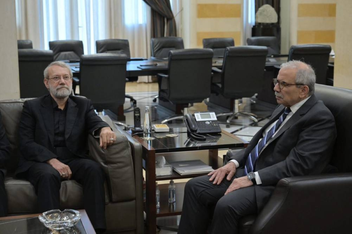 لاريجاني يزور نواف سلام.. ورئيس الحكومة يرد على التصريحات الإيرانية لاريجاني يزور نواف سلام.. ورئيس الحكومة يرد على التصريحات الإيرانية