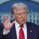 ترمب: عقد اجتماع ثلاثي مع بوتين وزيلينسكي يعتمد على نجاحات قمة ألاسكا