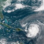 إعصار إيرين يتراجع إلى الفئة الثالثة وسط تحذيرات من أمواج خطيرة