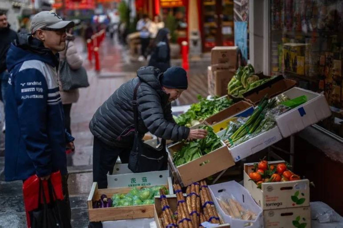 زجاجات مياه تنقذ «برازيلياً» من 7 رصاصات زجاجات مياه تنقذ «برازيلياً» من 7 رصاصات