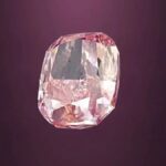 شرطة دبي تمنع سرقة ماسة نادرة بقيمة 25 مليون دولار.. في 8 ساعات