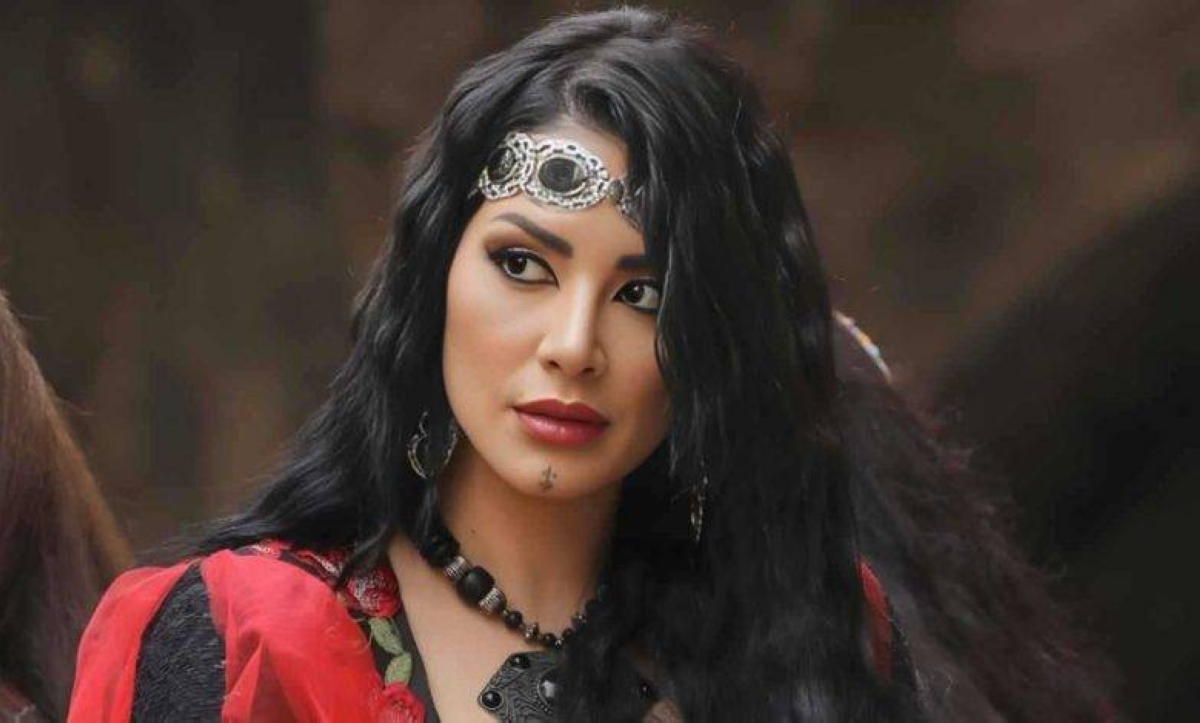 اعتزال مطربة سورية شهيرة مجال الفن نهائيًا.. ما السبب؟